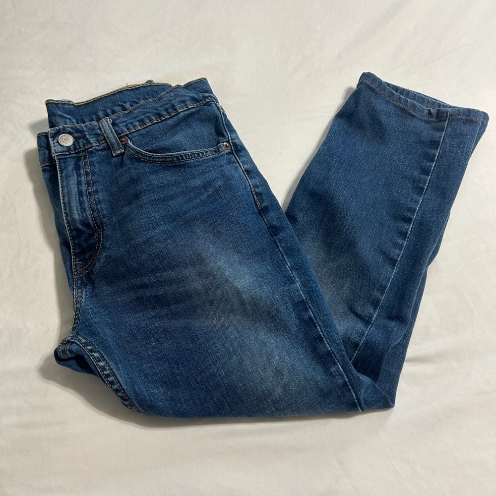 Levis 514 Straight Leg Jeans Mens 32x27 Medium Wash Blue Denim Pants